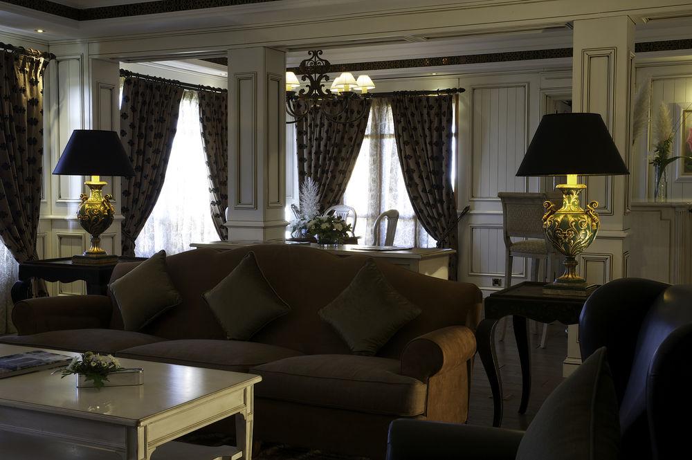 Michlifen Resort & Golf Ifrane  Exterior photo The interior of the hotel